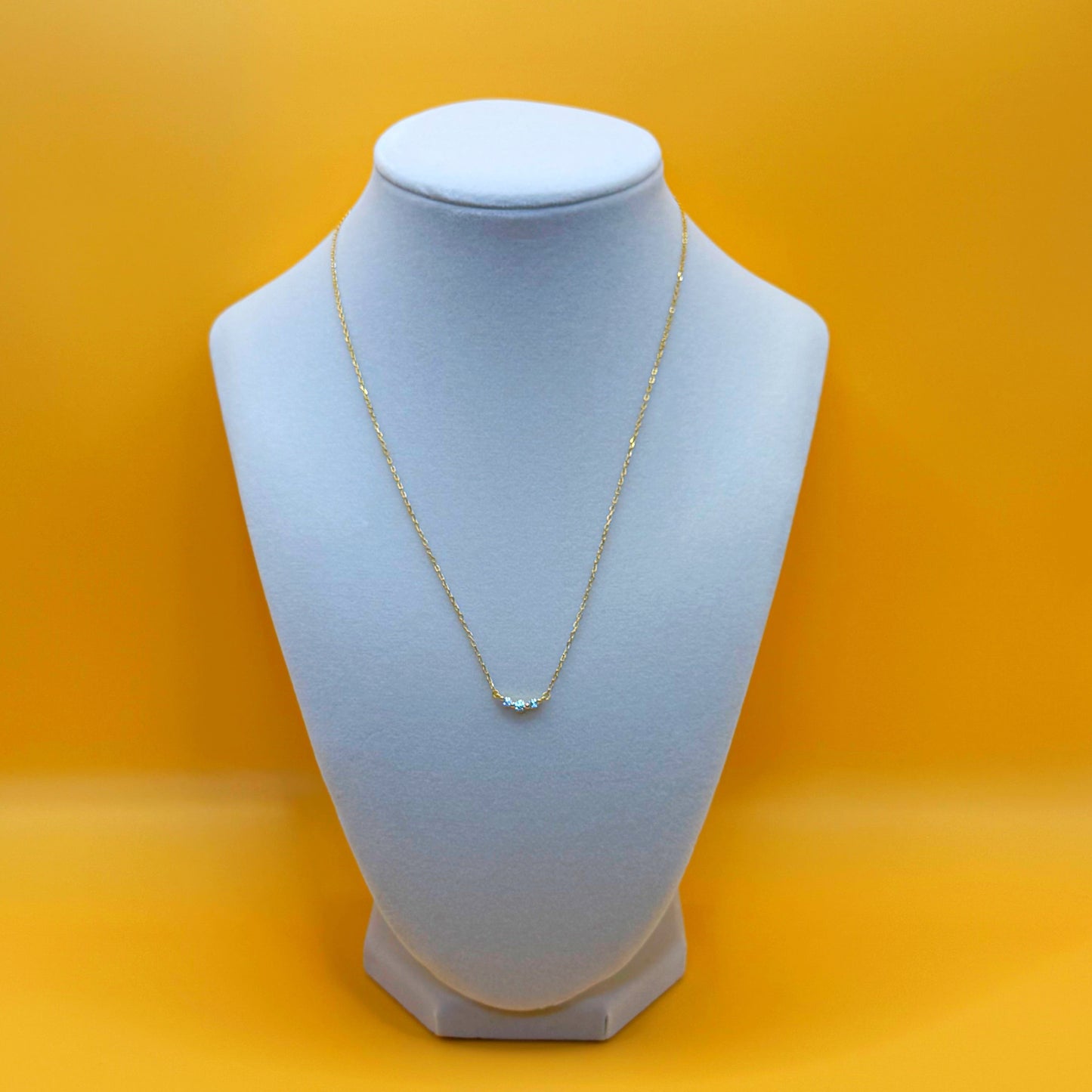 TRINITY NECKLACE